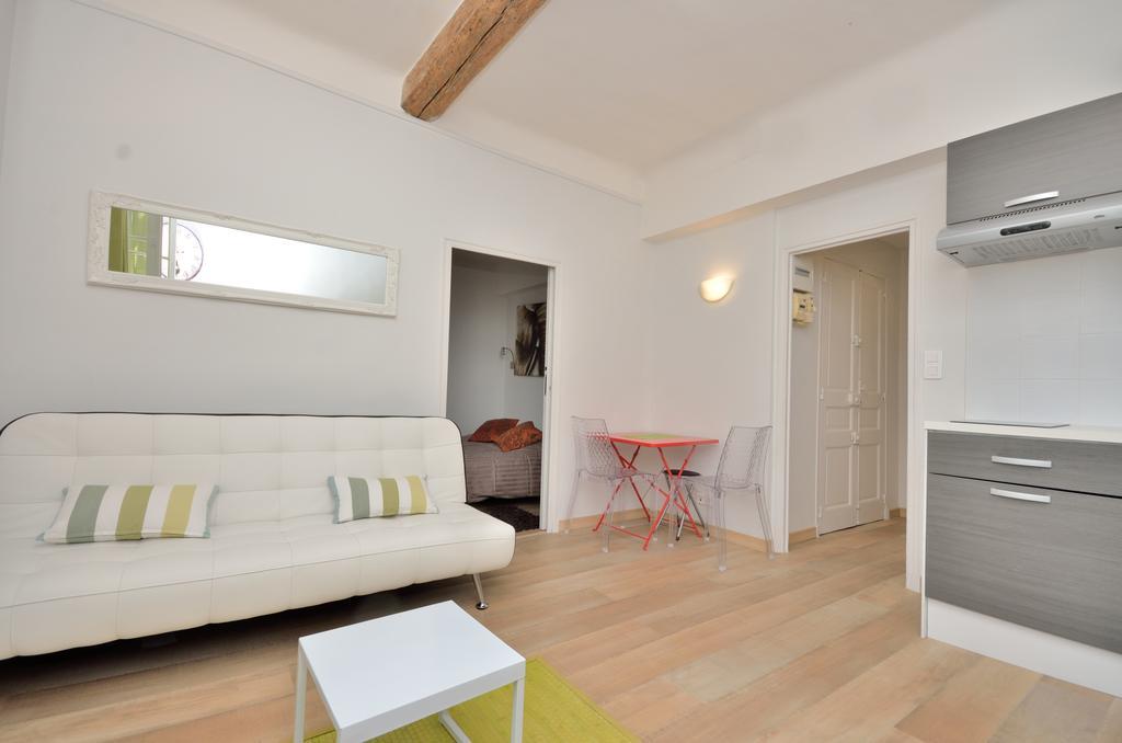 One Bedroom Apartment Palais Des Festivals カンヌ 部屋 写真