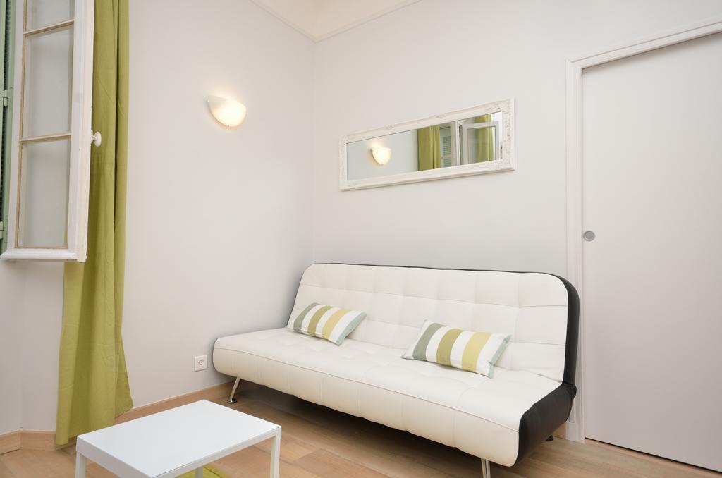 One Bedroom Apartment Palais Des Festivals カンヌ 部屋 写真