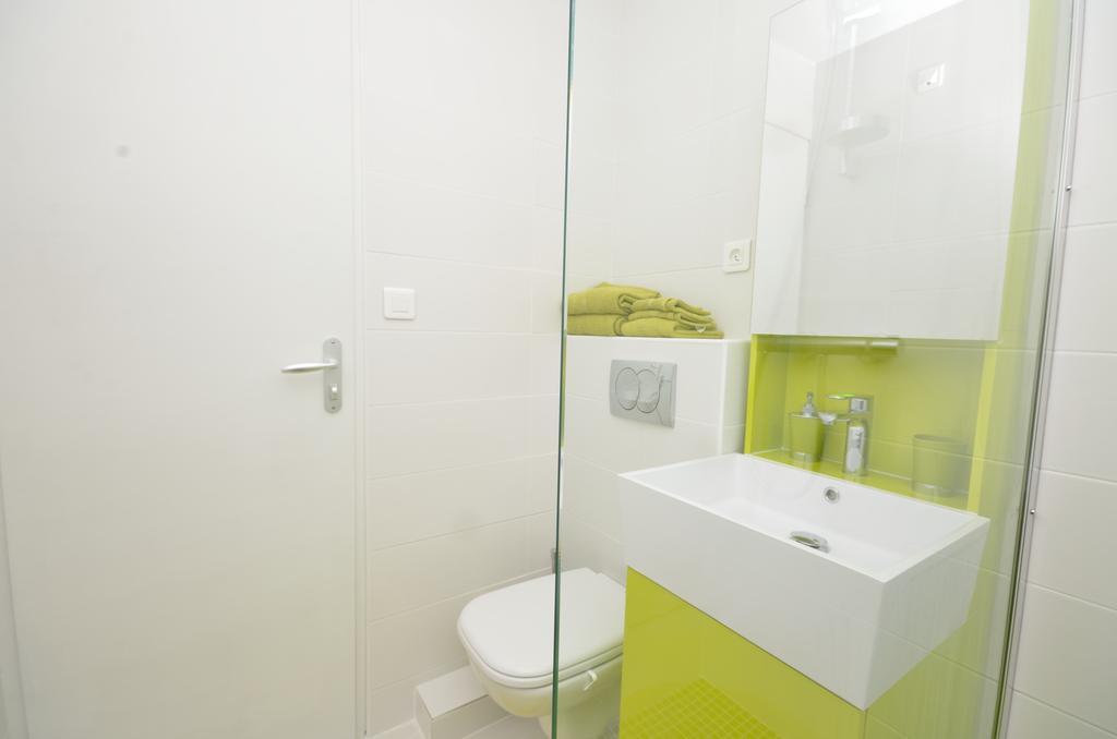 One Bedroom Apartment Palais Des Festivals カンヌ 部屋 写真
